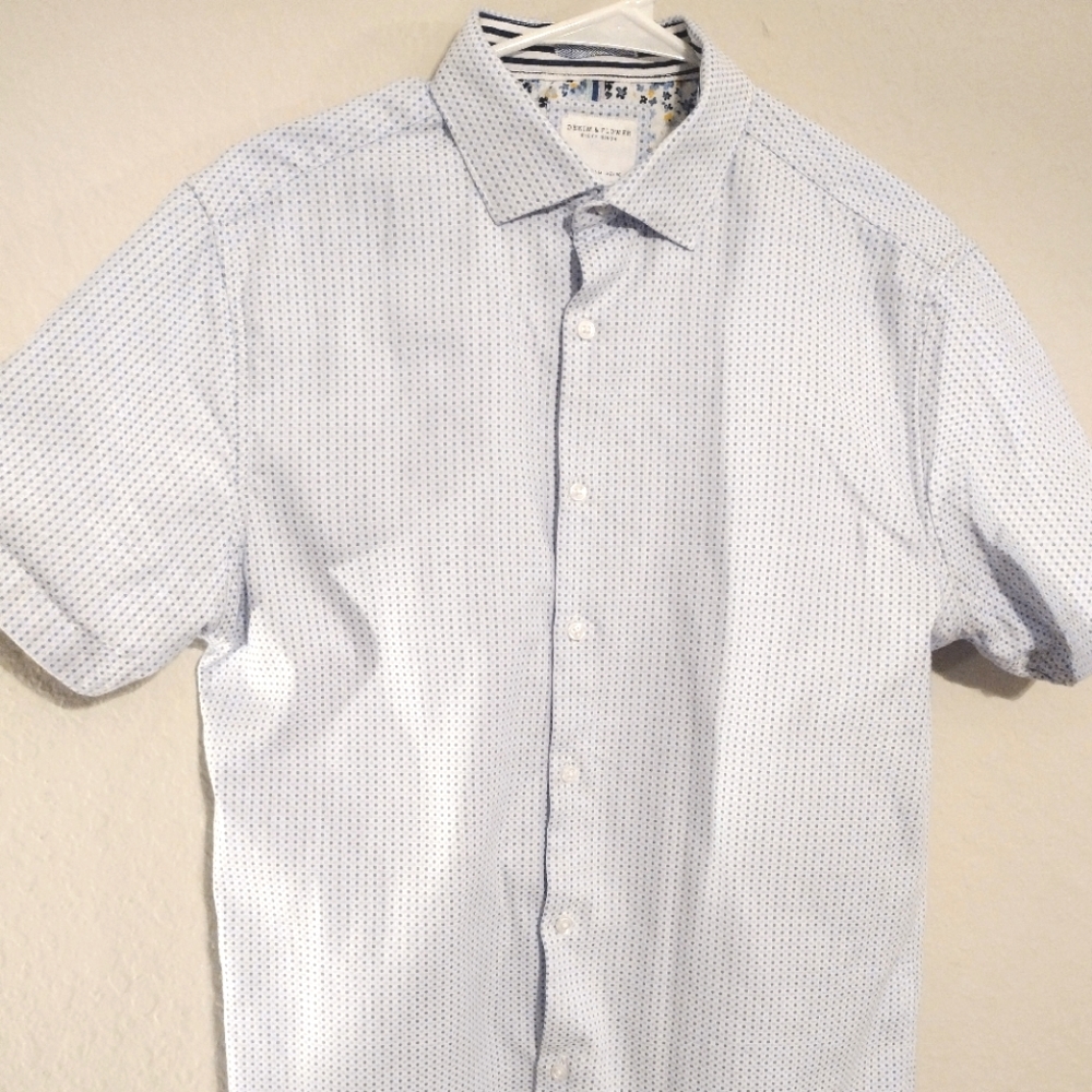 Denim & Flower Short Sleeve Button Up